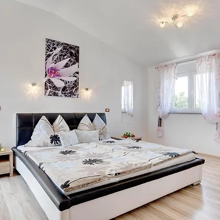 度假居 Brcina 普拉