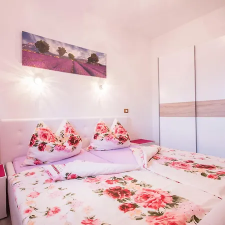 Brcina Casa de Férias