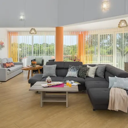 Brcina Casa de Férias Pula