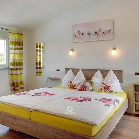 Сasa de vacaciones Brcina *