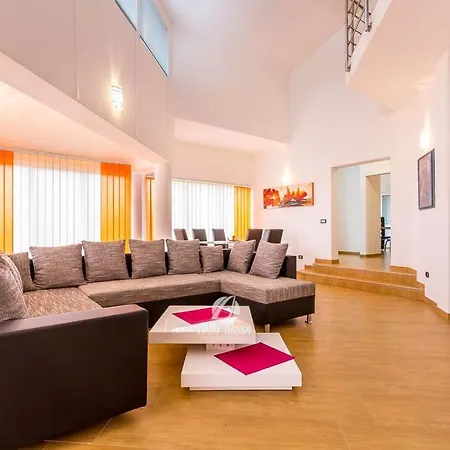 Holiday home Brcina *