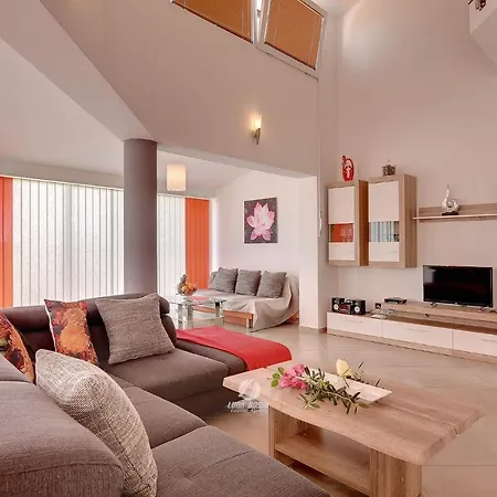 Holiday home Brcina