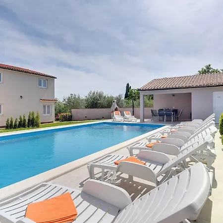 Holiday home Brcina *