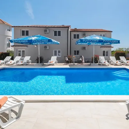 Brcina Hébergement de vacances Pula