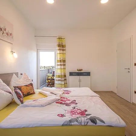 Vakantiehuis Brcina *