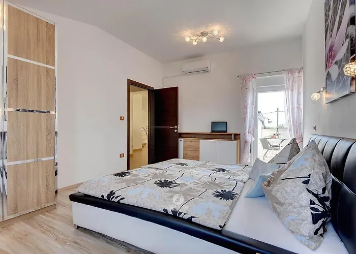 בית נופש Brcina