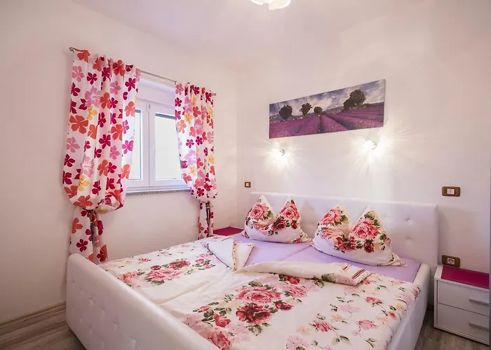 בית נופש Brcina